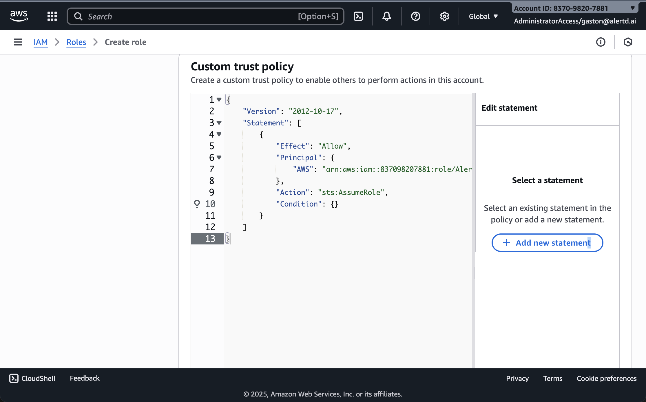 Custom trust policy JSON editor with trust policy pasted